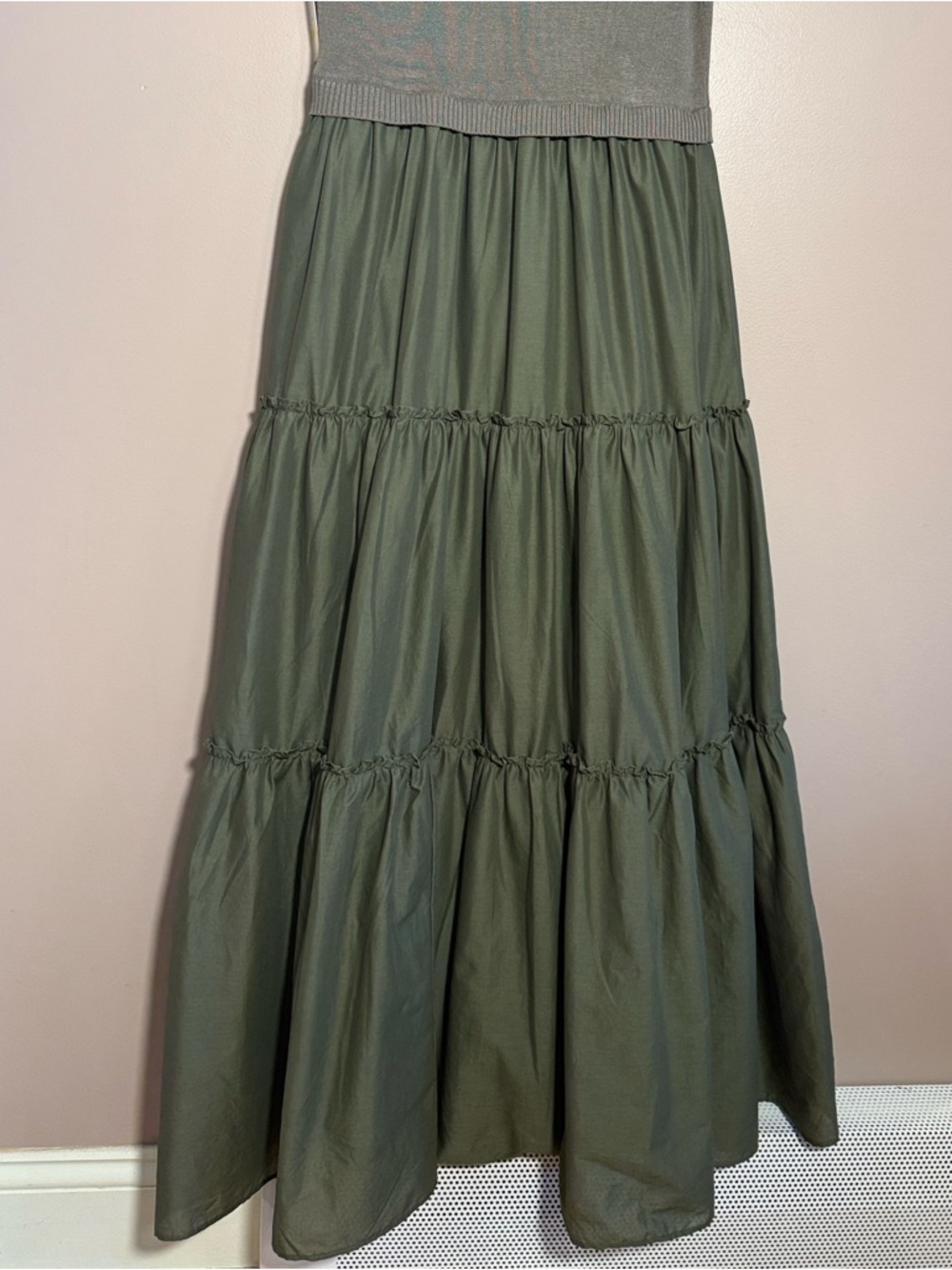 Taylor Olive Green Tiered Maxi Dress with Knit Bodice - Picture 7 of 9